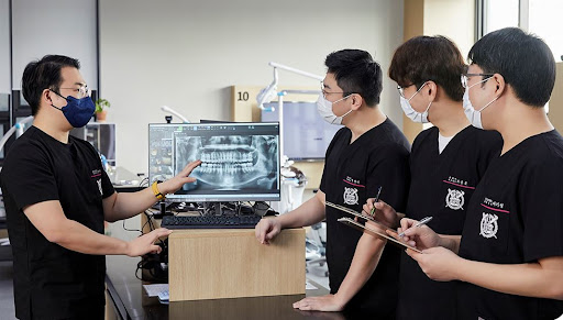 불당본점 서울비디치과의원에서 천안시치과 및 치아교정 전문 상담 가능